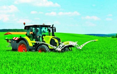 農(nóng)業(yè)機(jī)械行業(yè)壁壘與風(fēng)險(xiǎn)特征及農(nóng)業(yè)信息咨詢(xún)的協(xié)同作用